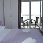 King Апартаменты Подстрана