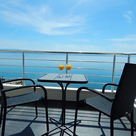 Apartament King Podstrana