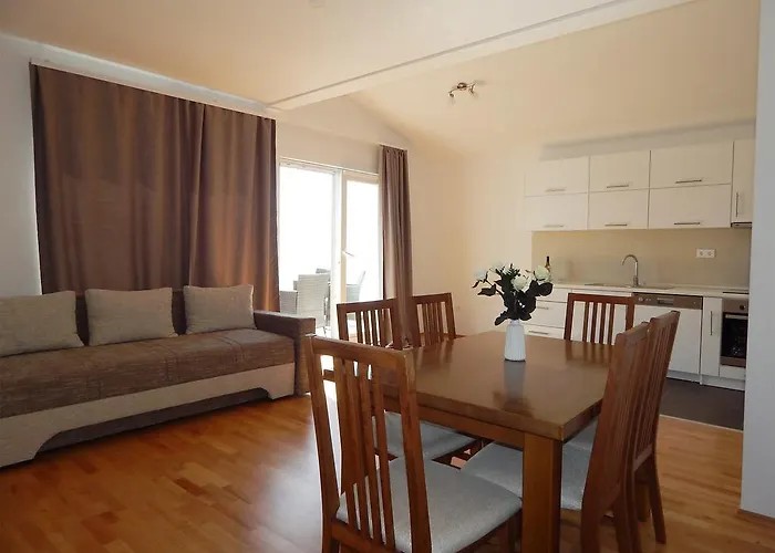 King פודסטראנה